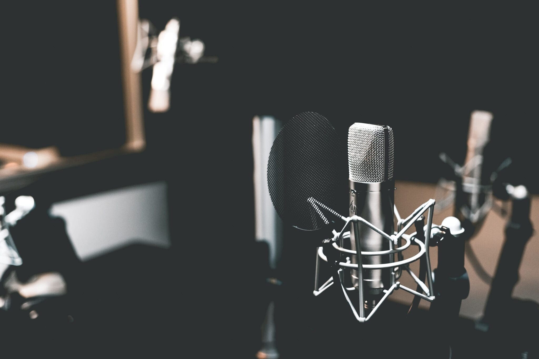 beste podcasts, 20 luisterrijke podcasts: een remedie tegen thuiszitten