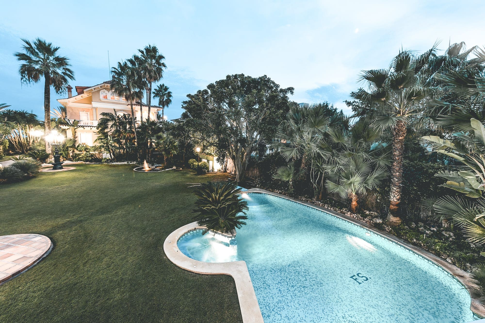 Tropisch paradijsje, Airbnb Finds: een tropisch paradijsje in Catalonie
