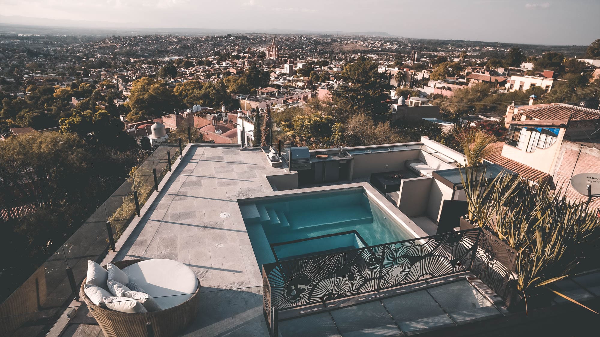 , Airbnb Finds: Mexicaanse droomvilla met zwembad in het plafond