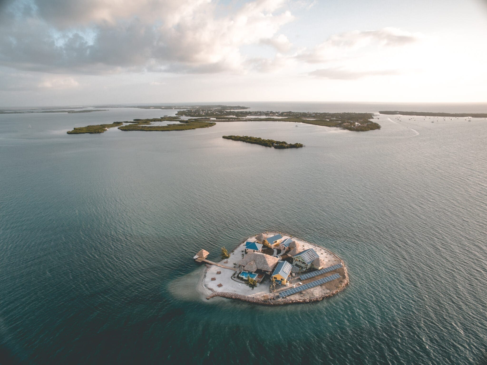 onbewoonde eiland, Airbnb Finds: met je vrienden op een onbewoond eiland!