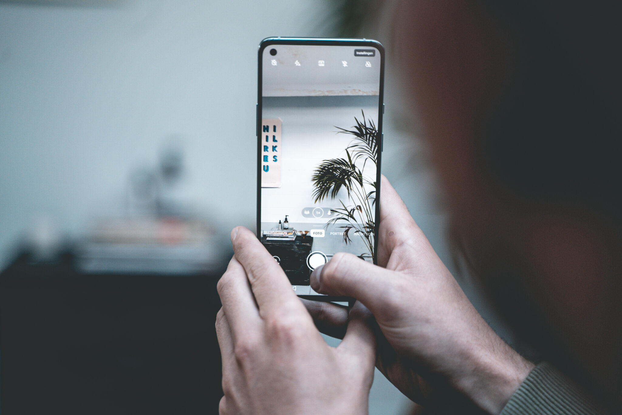 OnePlus 8T, OnePlus 8T verrast concurrentie met ultrasnel laden en 120 Hz-display