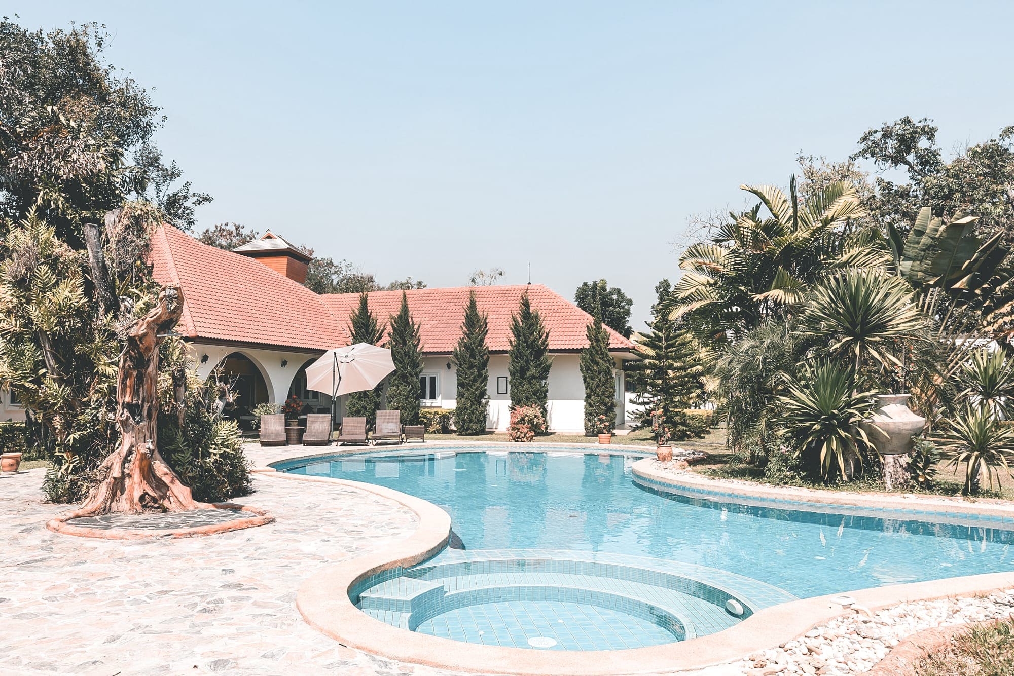 luxe villa, Airbnb Finds: luxe villa in Thailand voor een prikkie