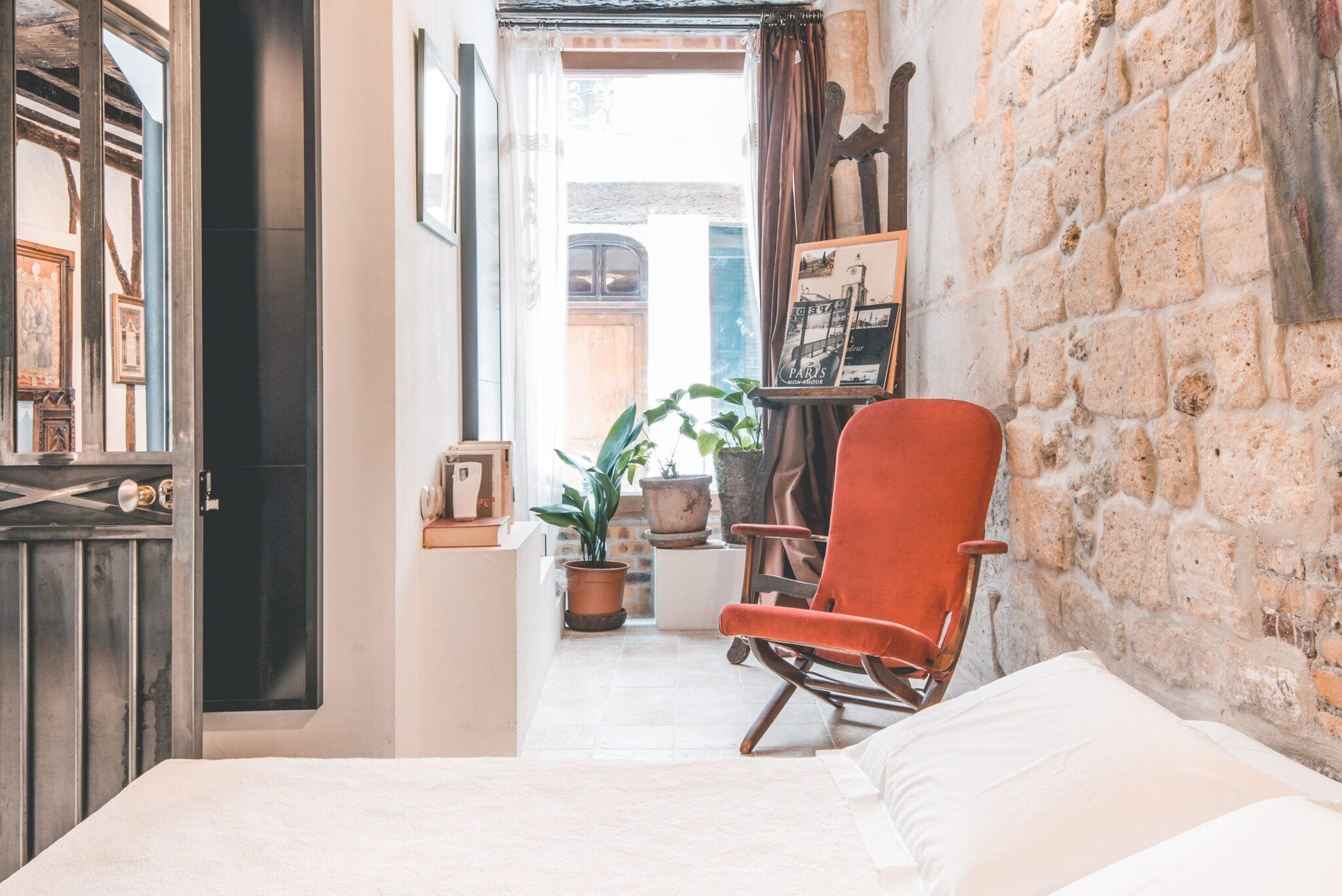 appartement parijs, Airbnb Finds: Romantisch appartement in de Franse hoofdstad