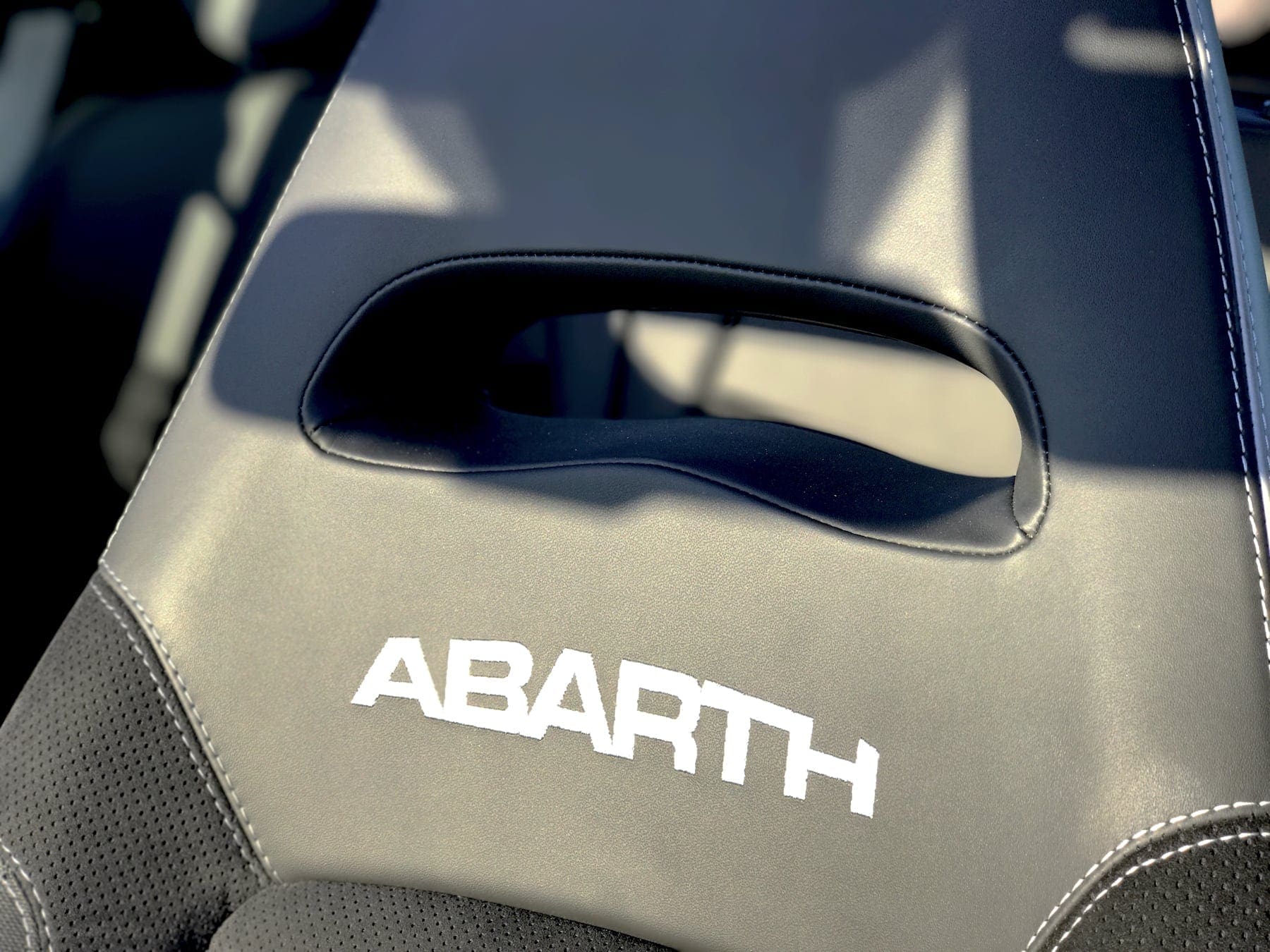 abarth 695 yamaha, Getest: de Abarth 695 Yamaha