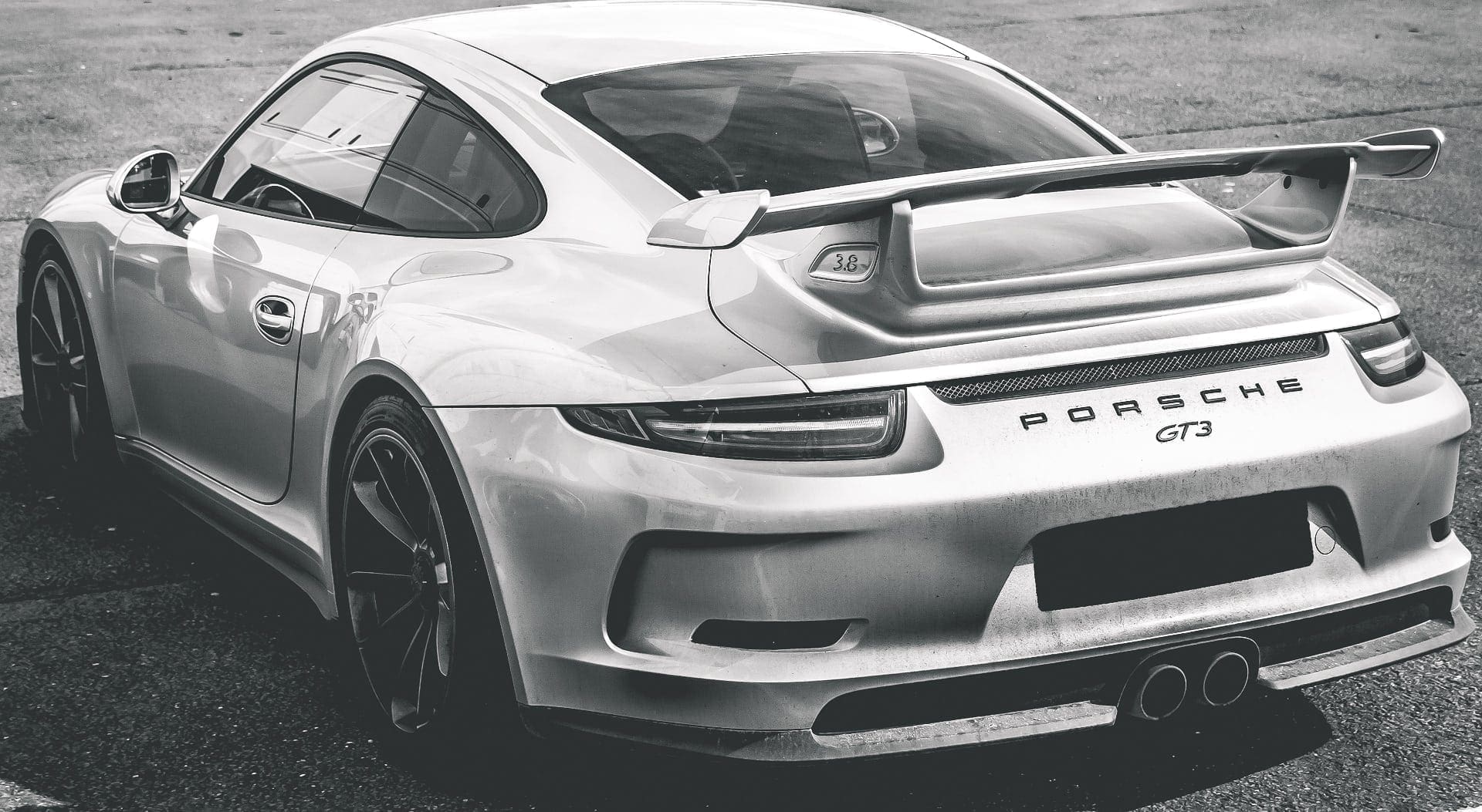 porsche 911, Een ode aan de Porsche 911: de mannendroom op vier wielen