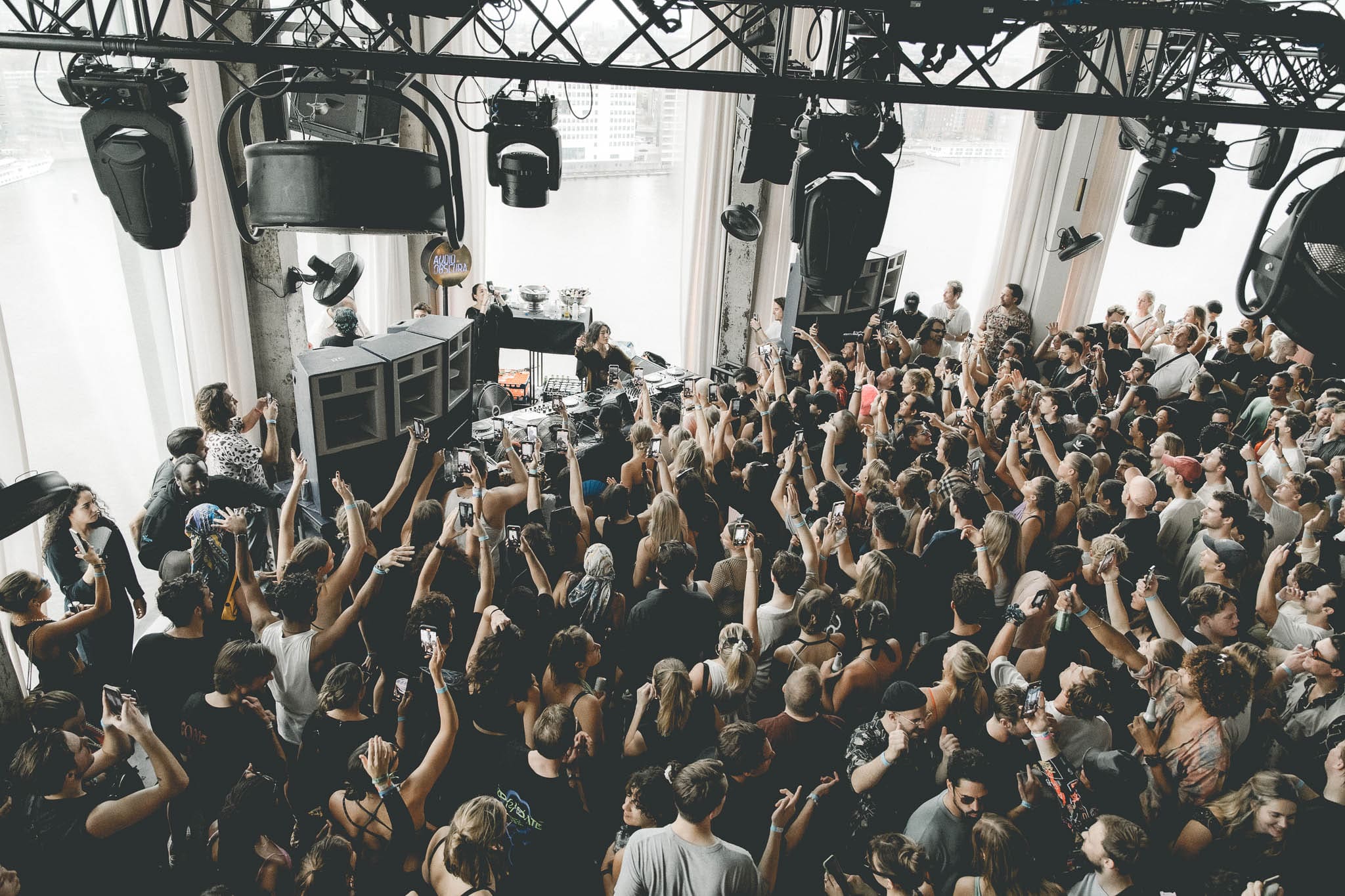 Fotoserie: de zondagochtend van ADE met Peggy Gou