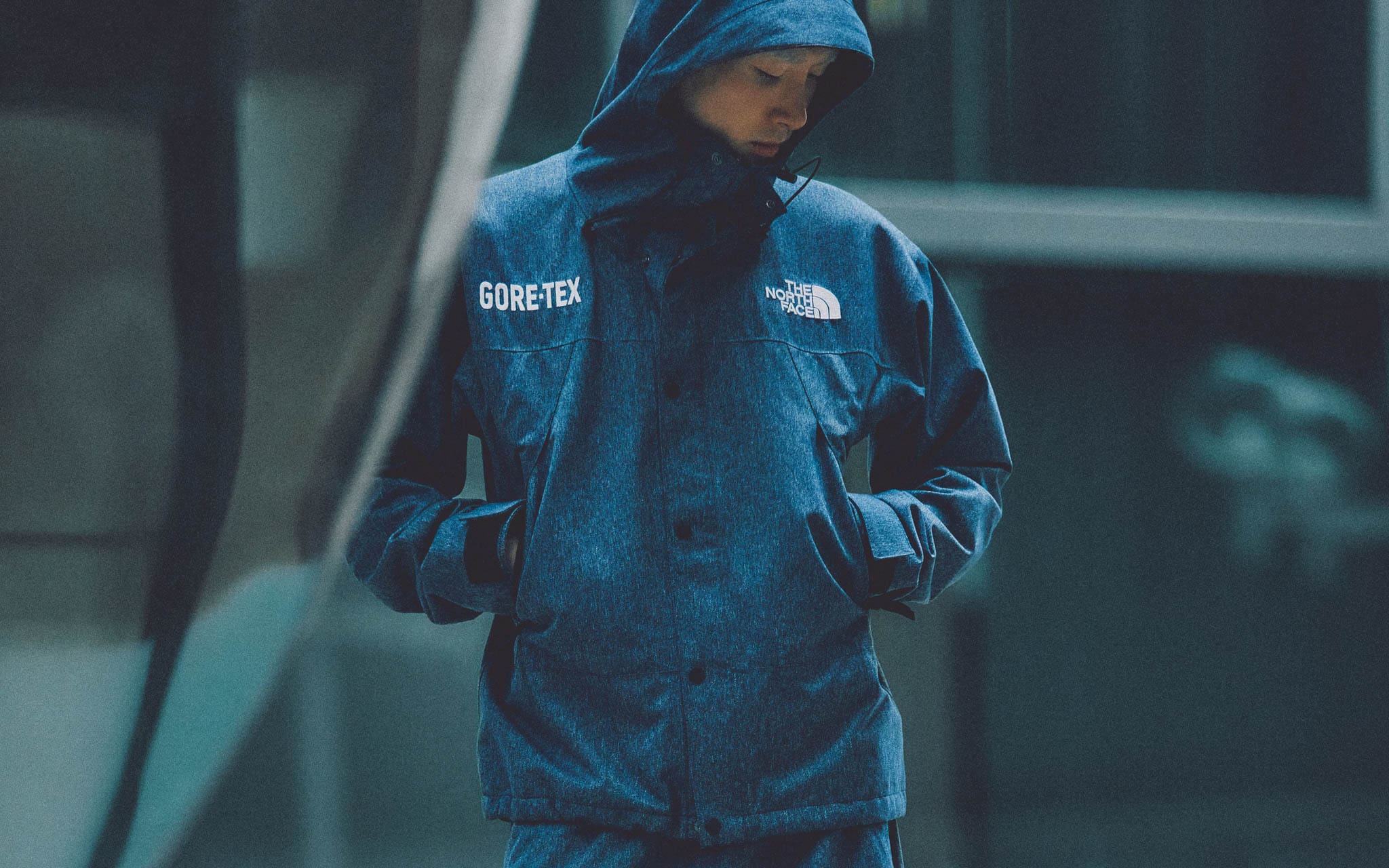 The North Face gaat fully denim met Gore-Tex