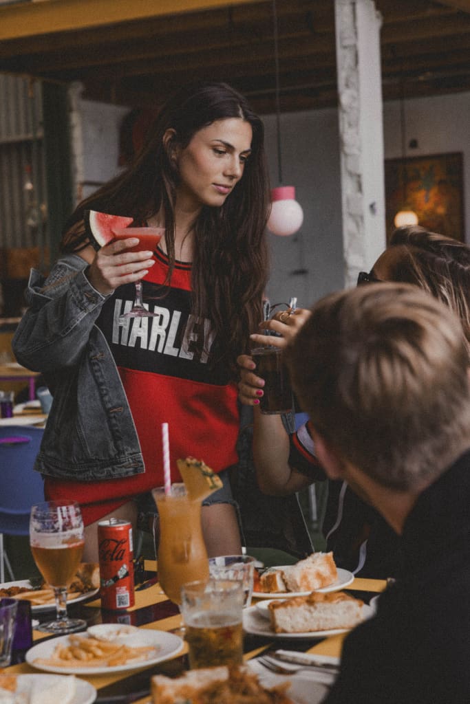 , MANIFY Community Lunch in <strong>H-D Wear</strong>